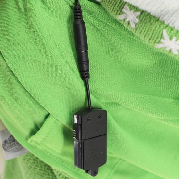 NWT QUACKER FACTORY Light Up Christmas Sweater Santa Claus Reindeer Holiday 1X - Picture 8 of 9